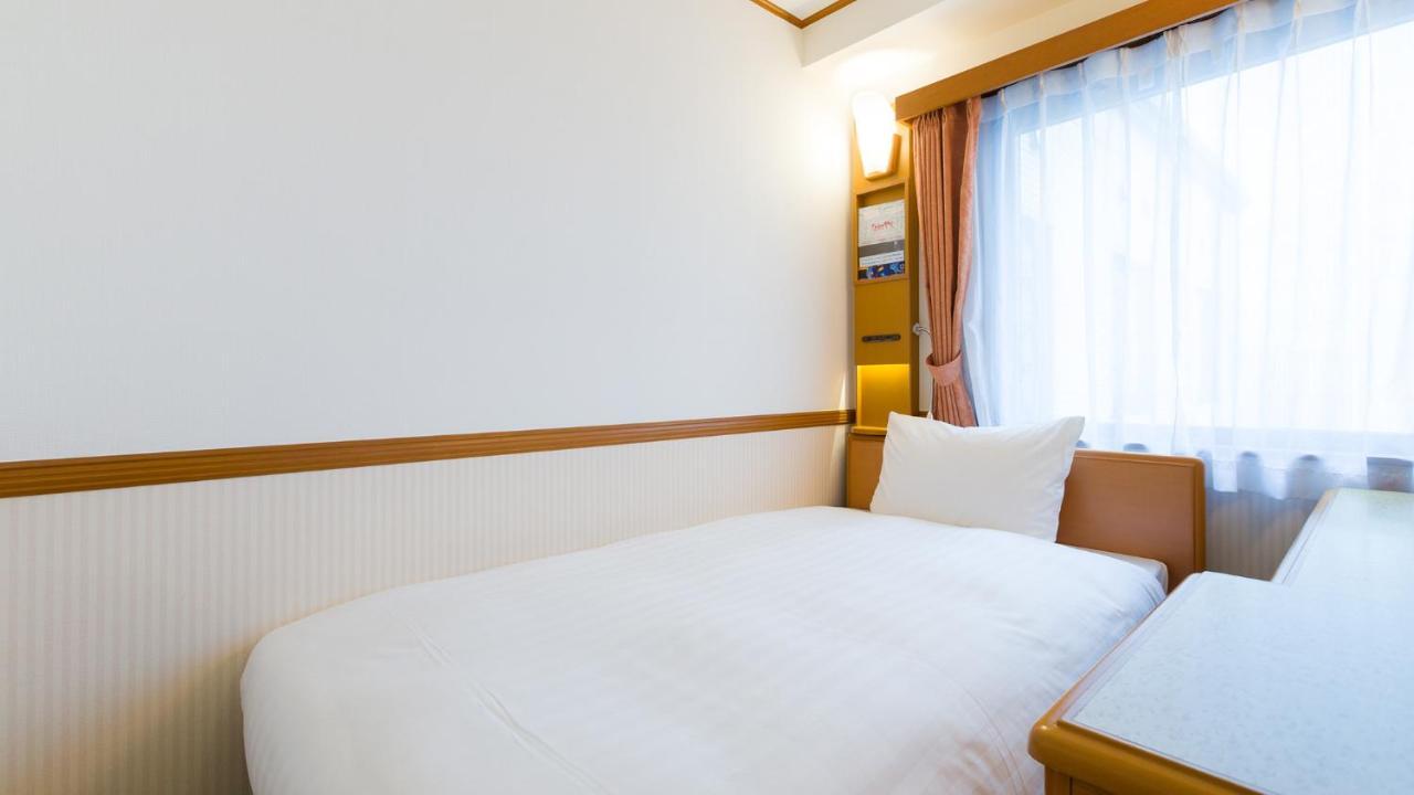 Toyoko Inn Yokohama Sakuragicho Екстериор снимка