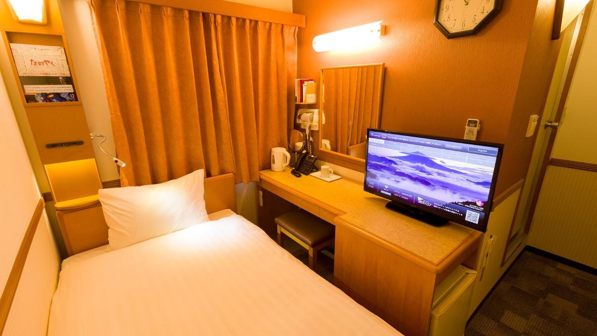 Toyoko Inn Yokohama Sakuragicho Стая снимка