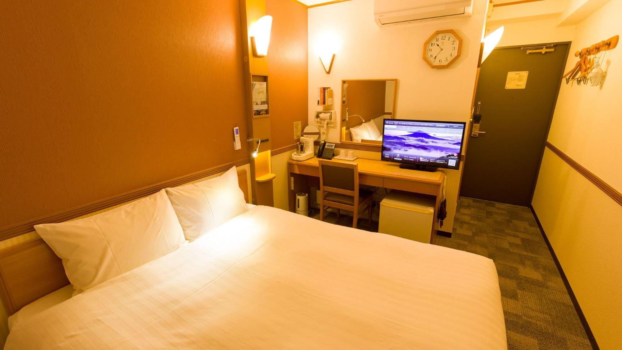 Toyoko Inn Yokohama Sakuragicho Стая снимка